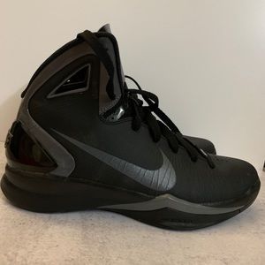 2010 BRAND NEW Nike Hyperdunk